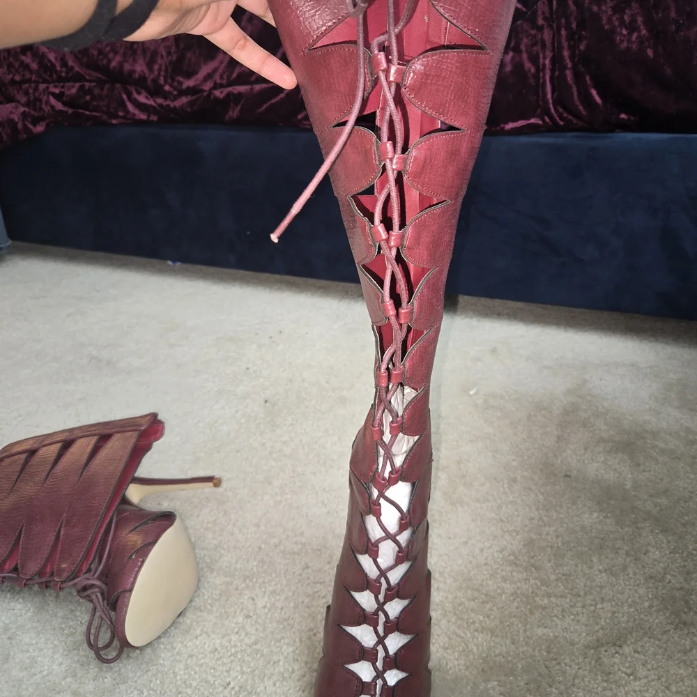 Elegant Burgundy Lace-Up Heels - Picture 2 of 3